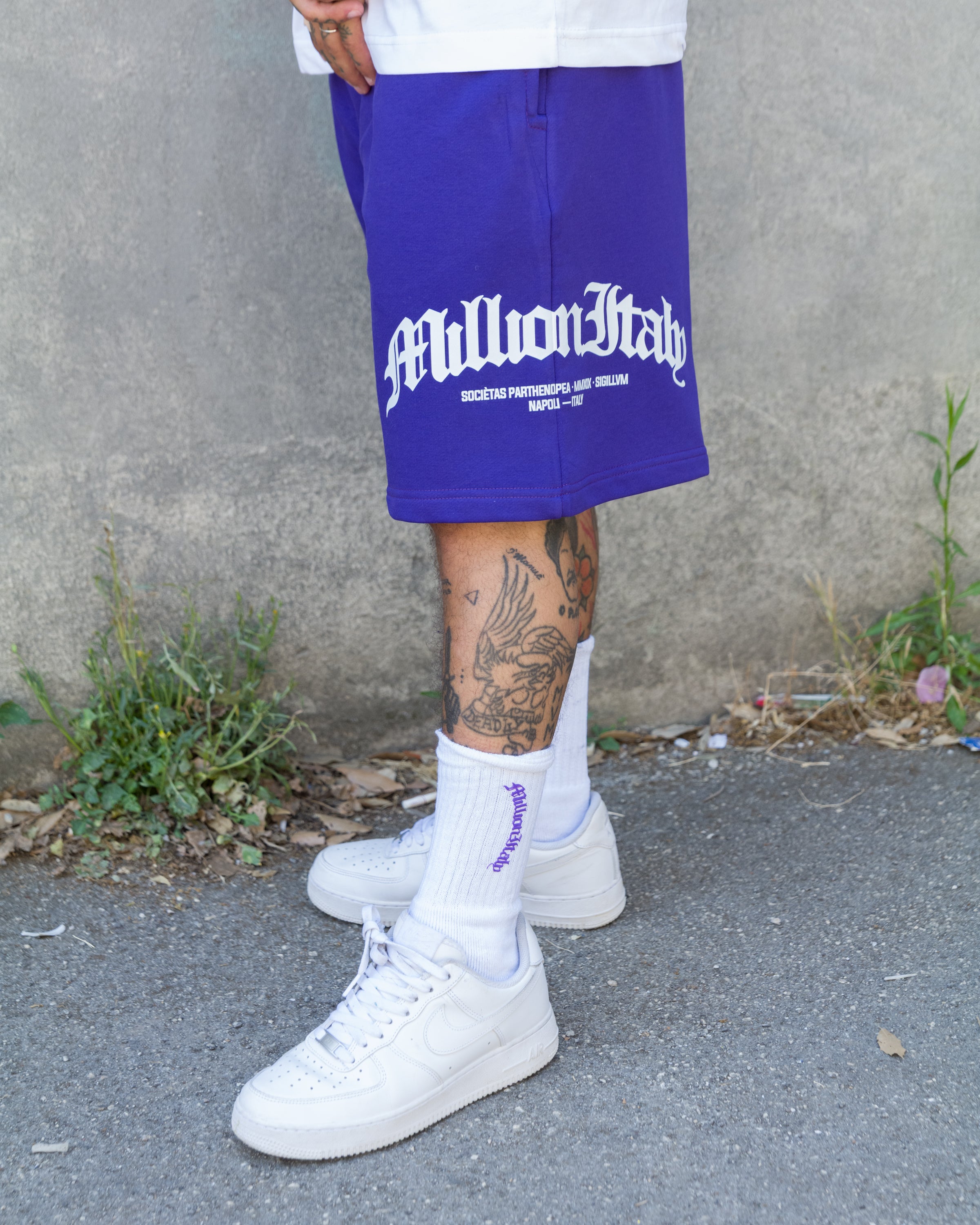 Shorts Viola Arch Logo