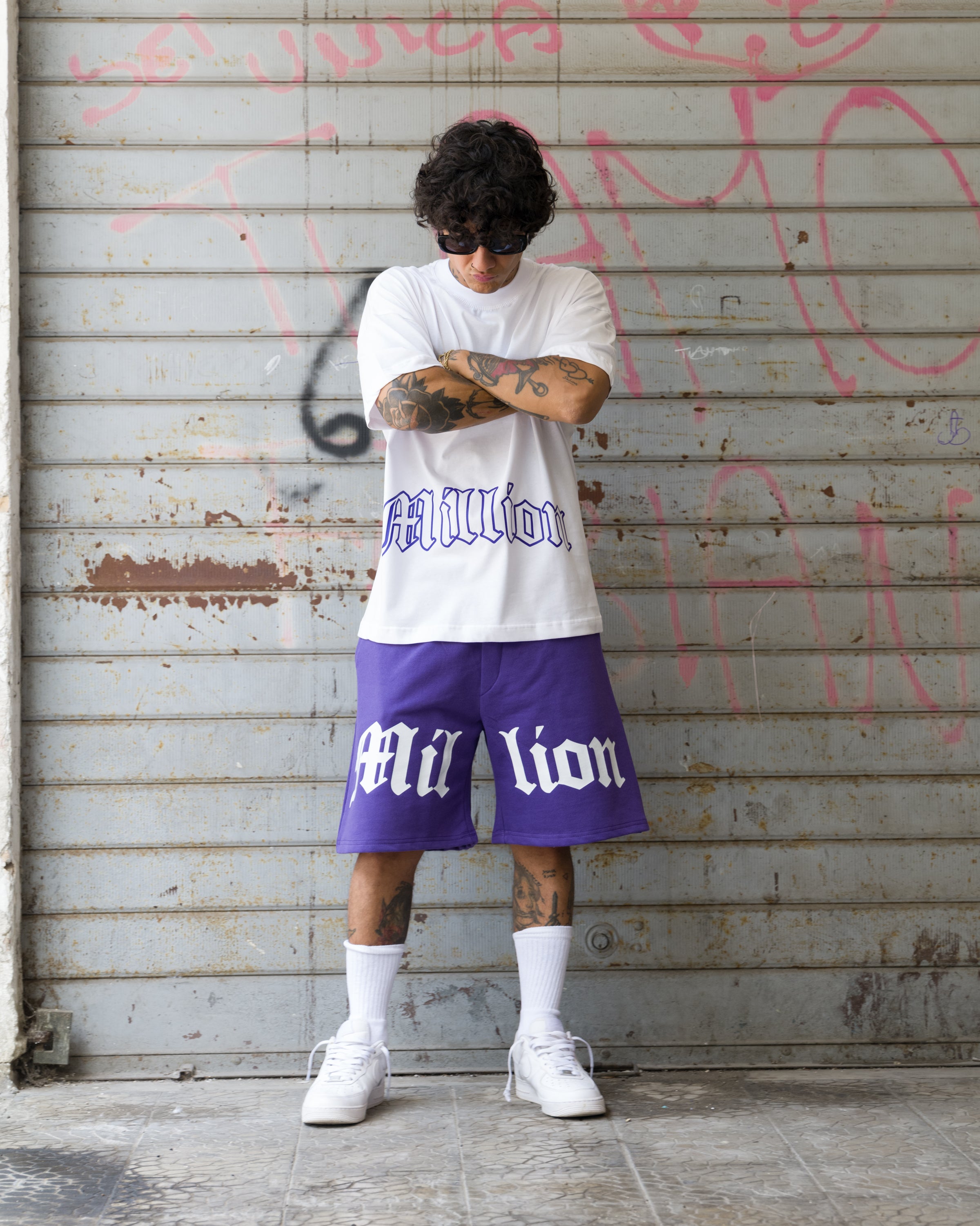T-Shirt Gothic Outline Viola