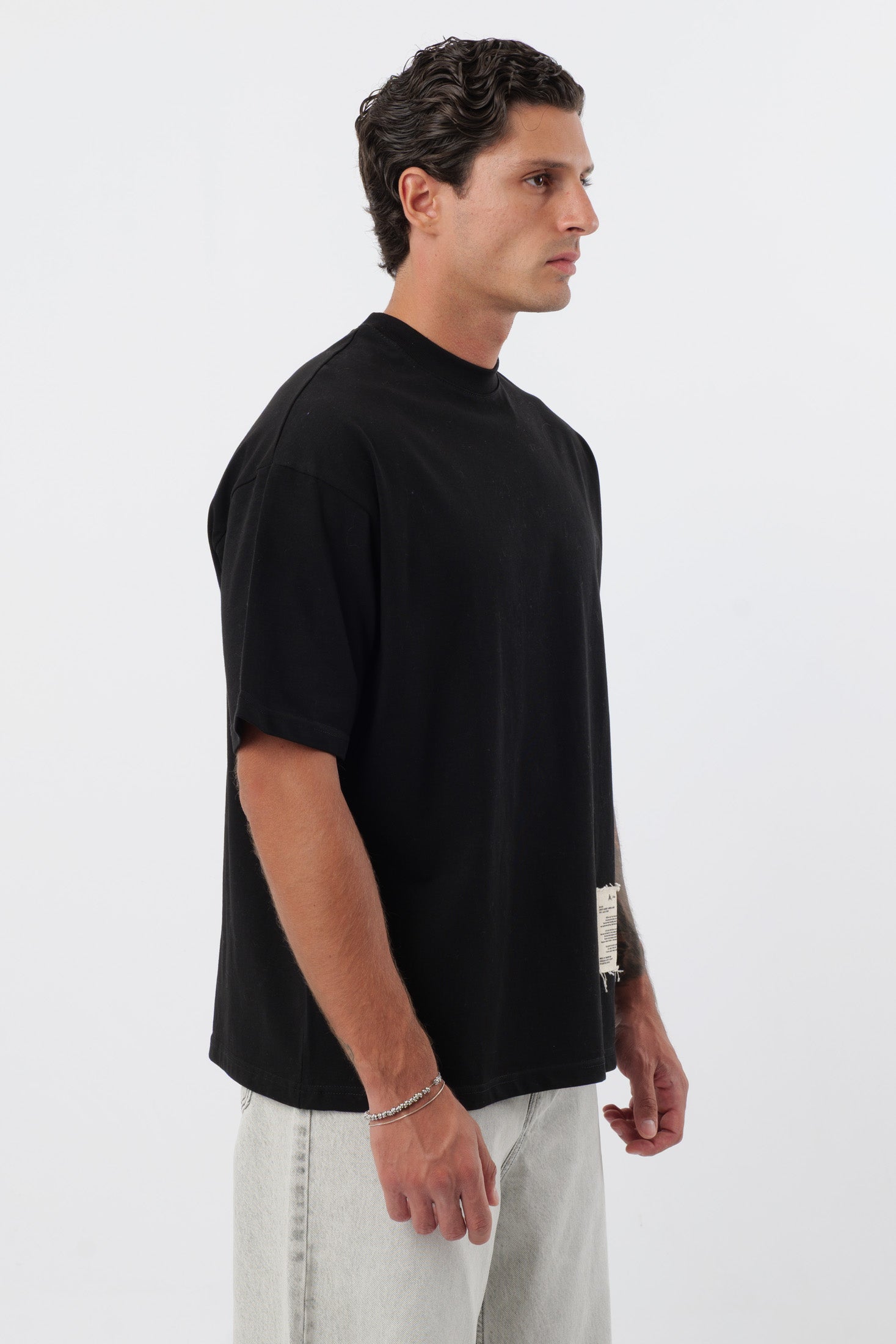 Tee "Archive" Nera