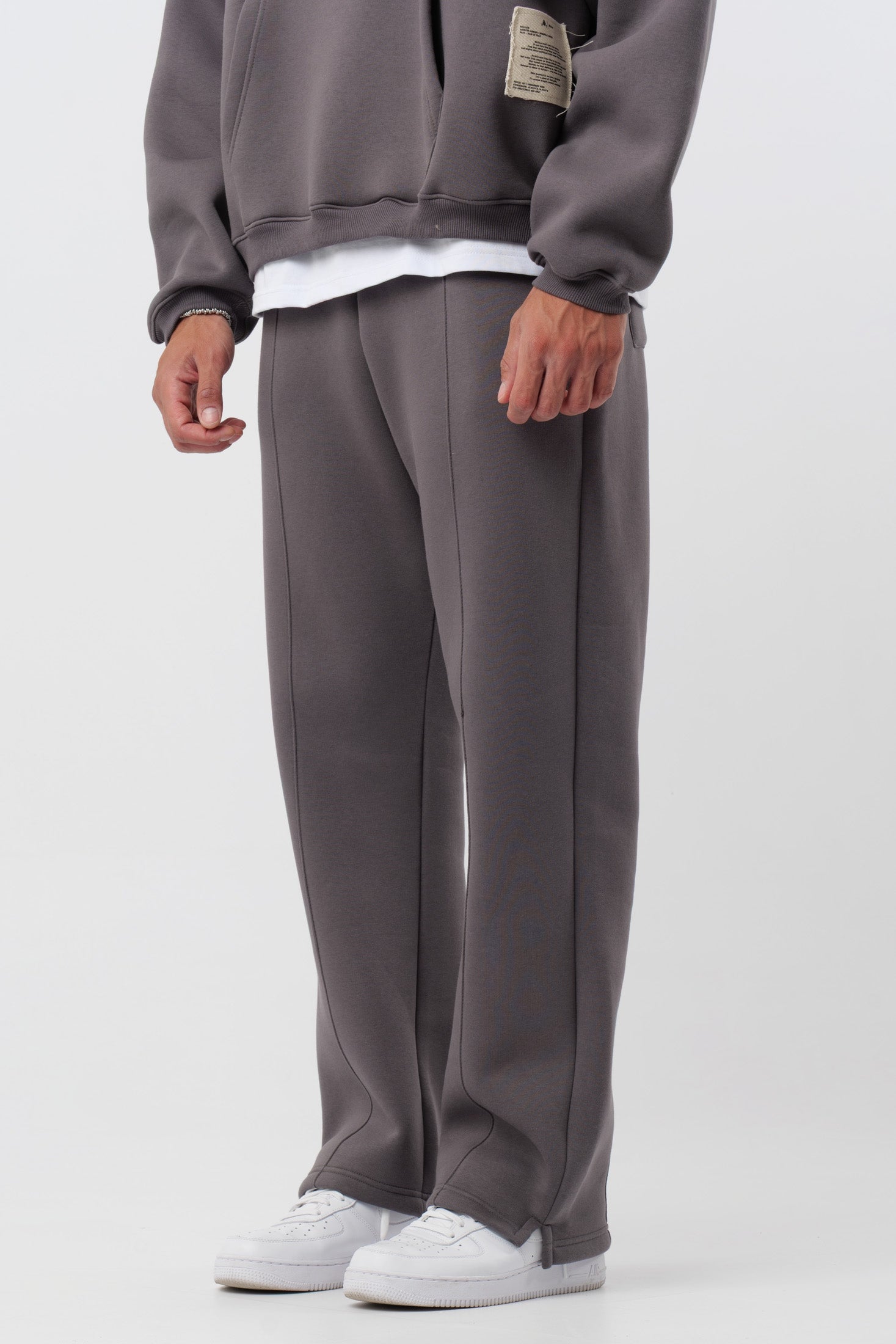Sweatpants ‘Archive’ Lead