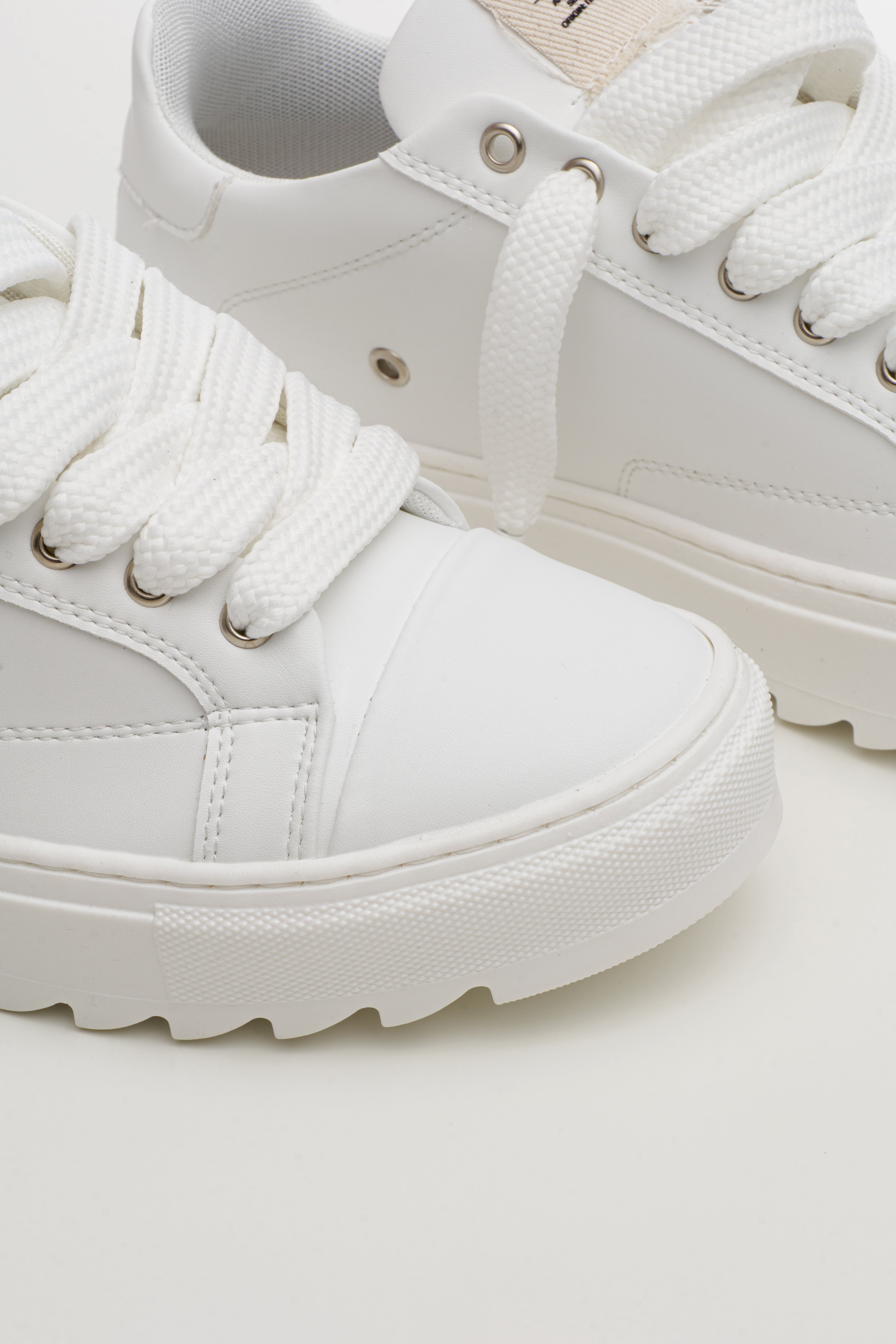 Origin 01 White