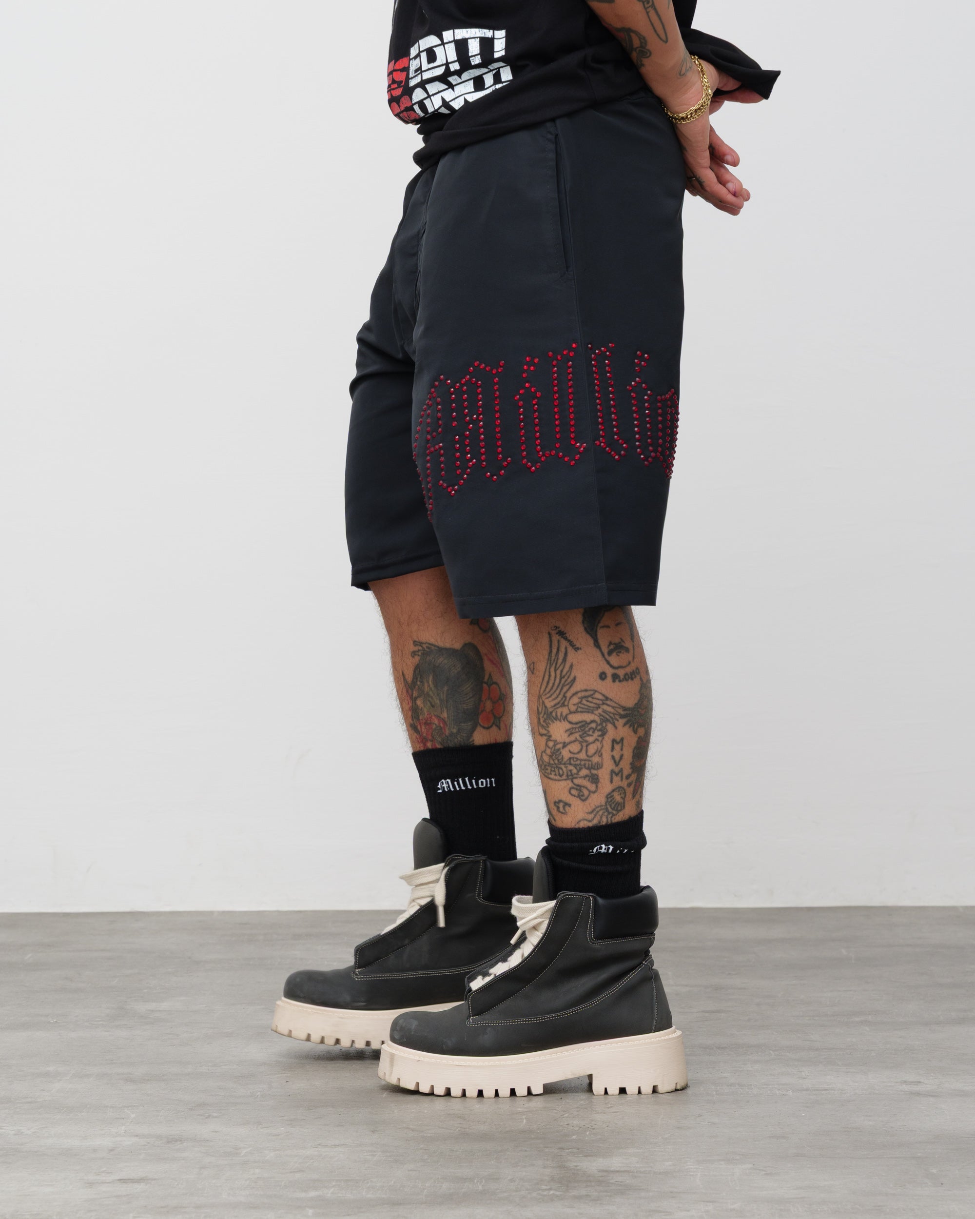 Shorts Tech Nero - Diamond Rosso