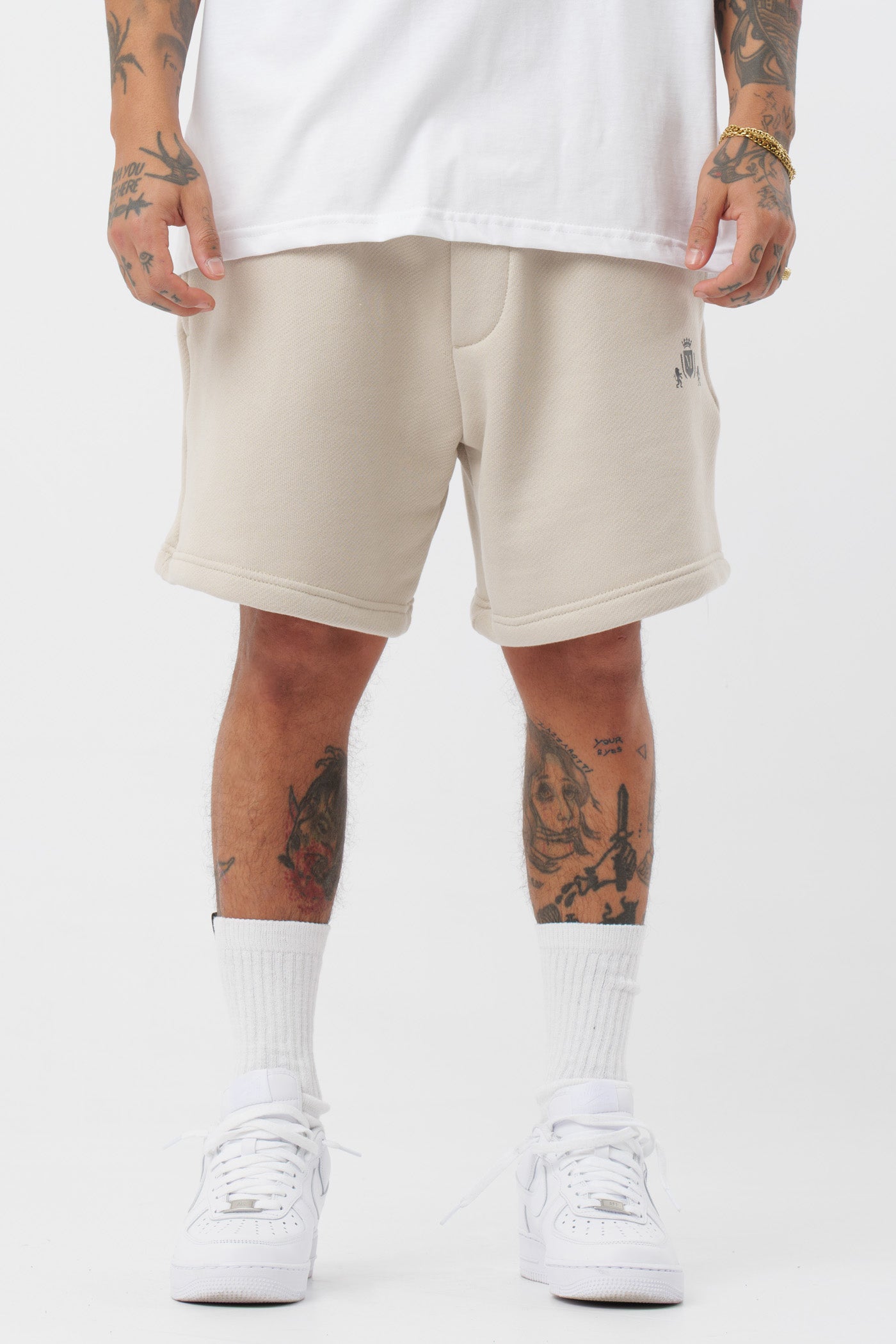 Short Drip Sand