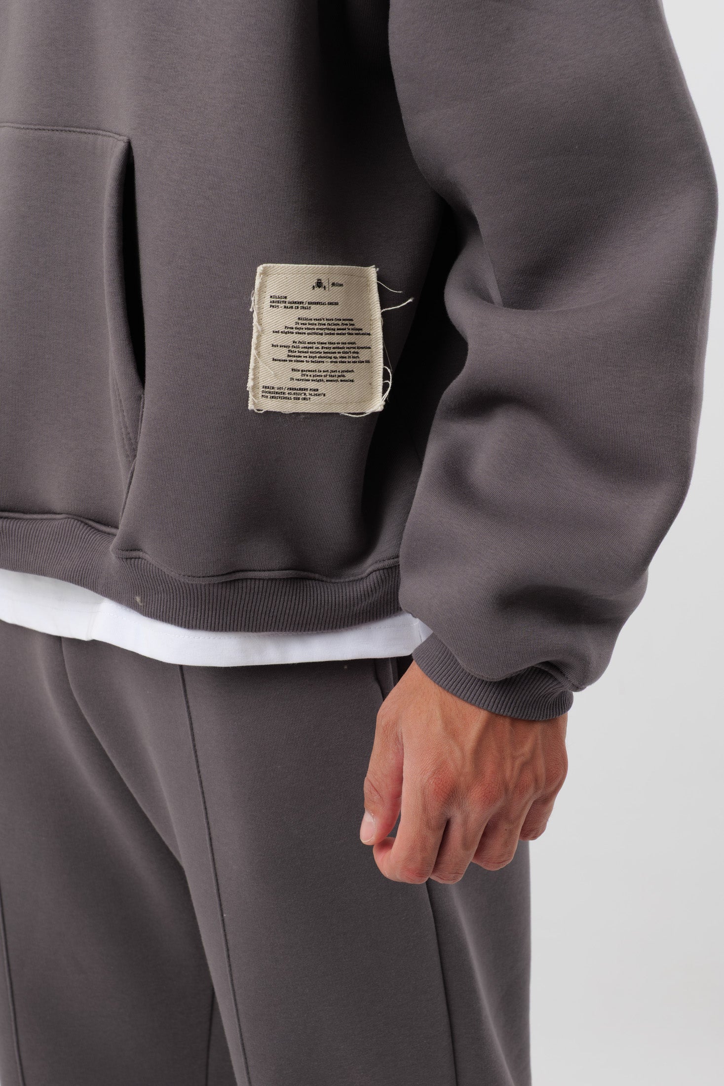 Hoodie ‘Archive’ Lead