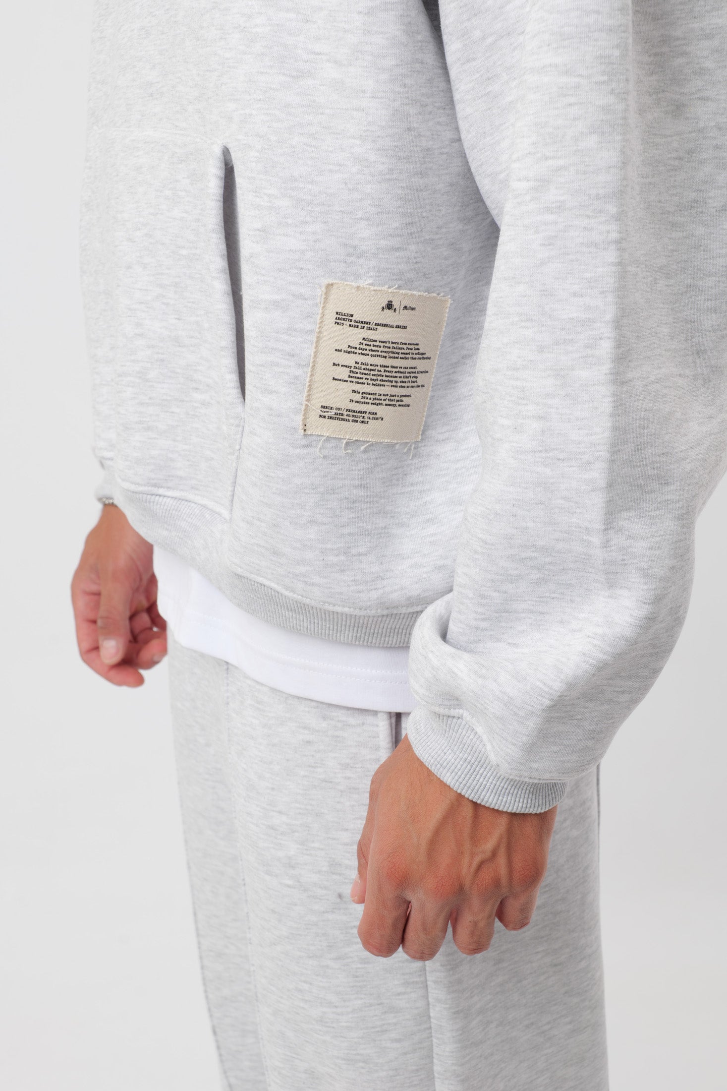 Hoodie ‘Archive’ Grey