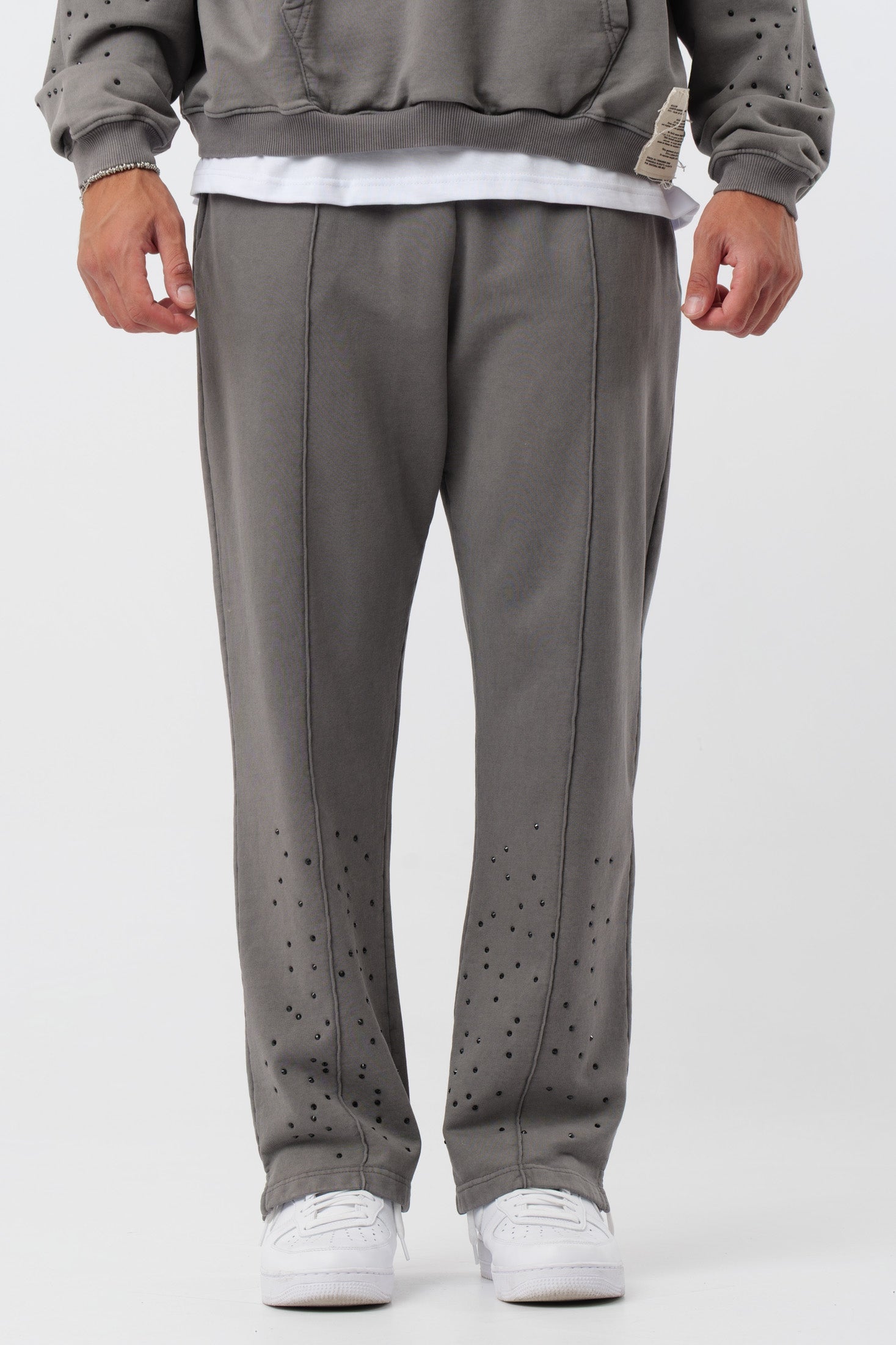 Sweatpants ‘Archive’ Lead