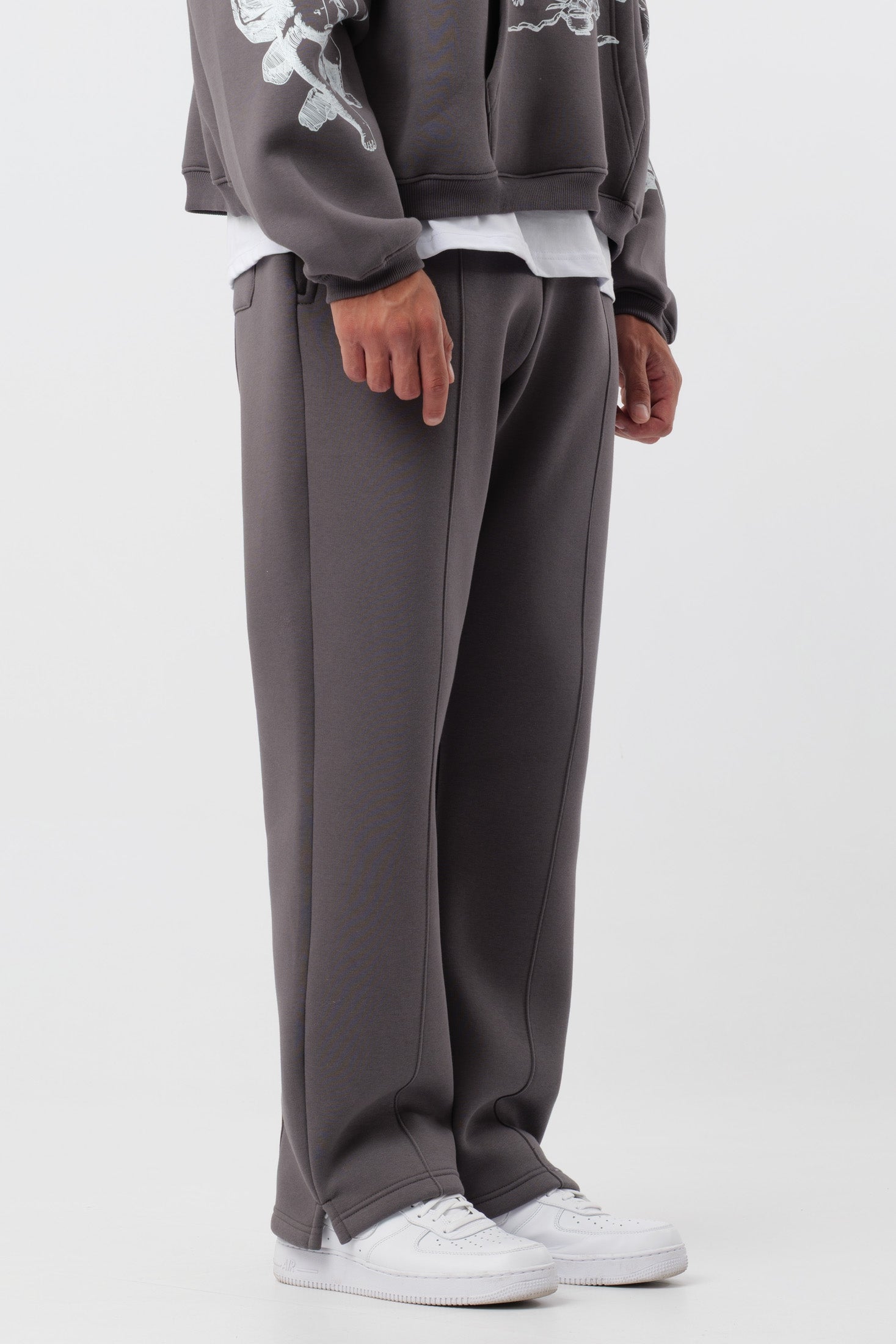 Sweatpants Logo Lead